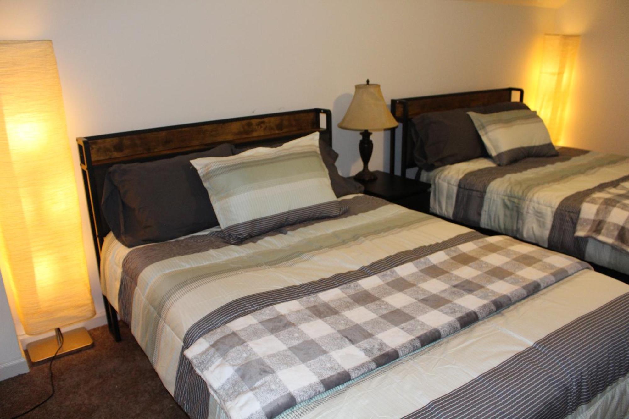Shared Guest House With Private Rooms Атланта Екстериор снимка